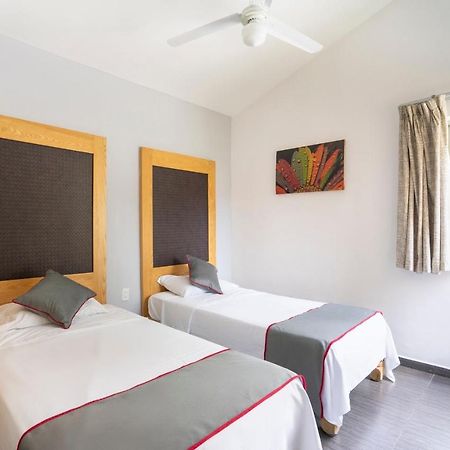 Collection O Luna Aqua Villas,Tala,Rio Escondido ภายนอก รูปภาพ