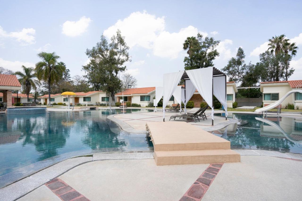Collection O Luna Aqua Villas,Tala,Rio Escondido ภายนอก รูปภาพ